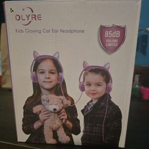 OLYRE Kids Glowing Cat Ear Headphones